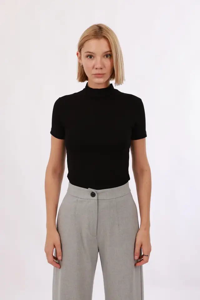 Velura Collection - Kadın Kısa Kol Balıkçı Yaka Bluz 4’lü Set
