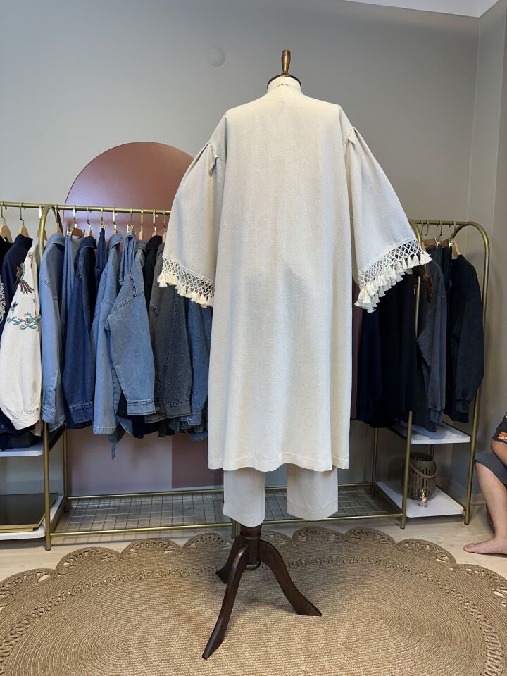 Keten Dokulu Püskül Detaylı Pantolonlu Kimono Takım