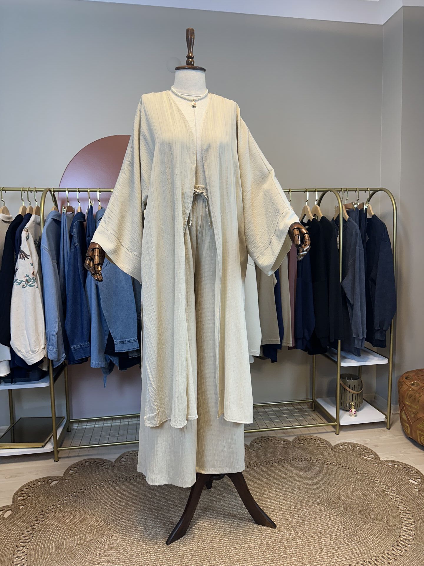 Velura Collection -  Dokulu Kimono Pantolonlu Takım - Ekru