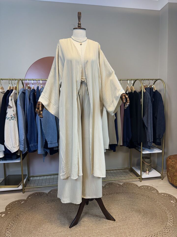 Velura Collection -  Dokulu Kimono Pantolonlu Takım - Ekru