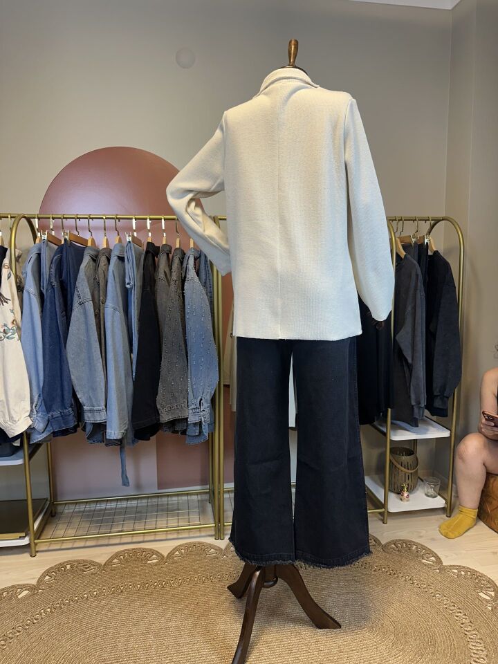 Velura Collection - Blazer Kesim Örme Hırka - Krem