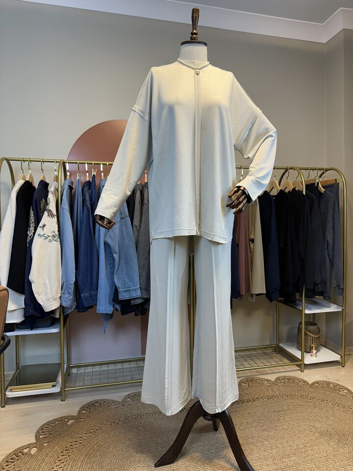 Velura Collection - Düz Kalıp Takım - Ekru