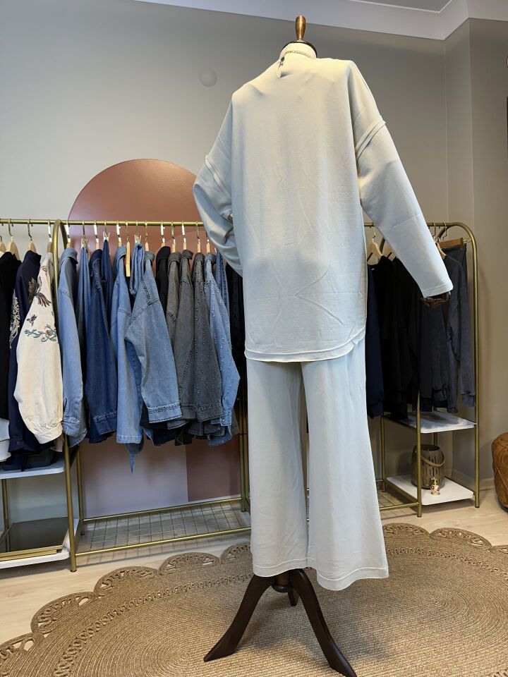 Velura Collection - Düz Kalıp Takım - Ekru