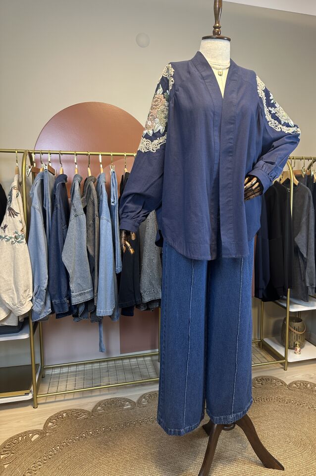 Velura Collection - Nakışlı Gömlek Lacivert